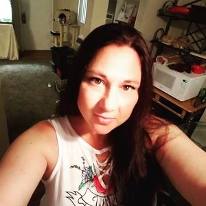 Meet your Posher, Deanna